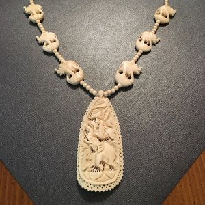 Elephant Motifs Necklace